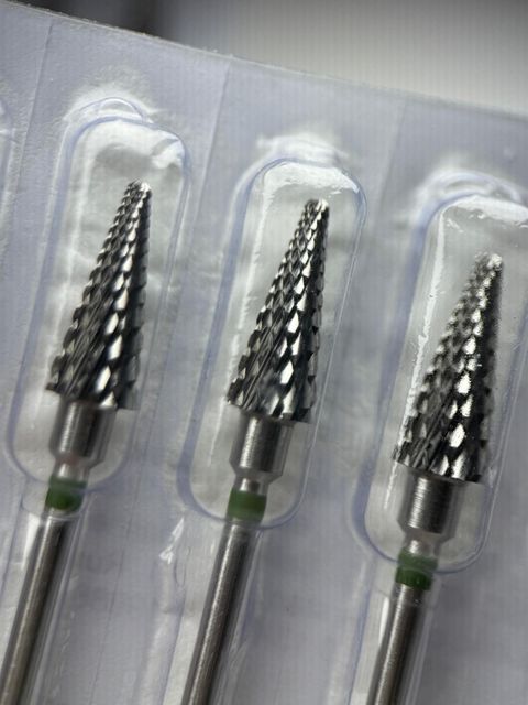 BROCA/FRESA PARA RETIRADO VERDE