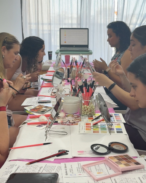 Curso online pre grabado de Skincare y Automaquillaje