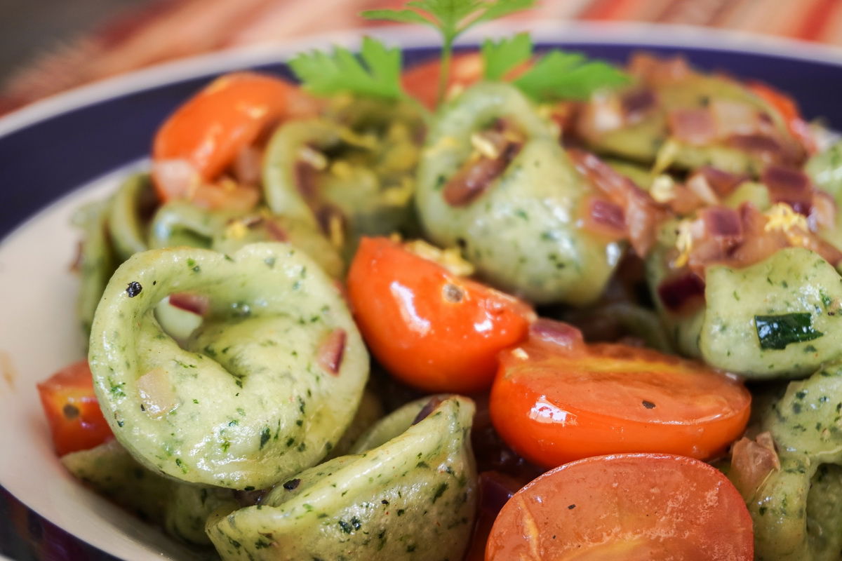 Tortellinnis sin gluten (masa vegana, teñido natural)