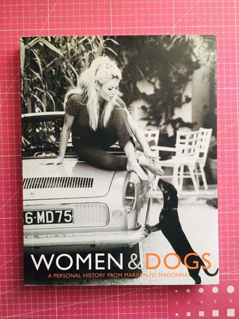 Women & dogs 