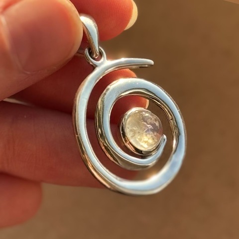 Dije de Plata | ESPIRAL PIEDRA LUNA