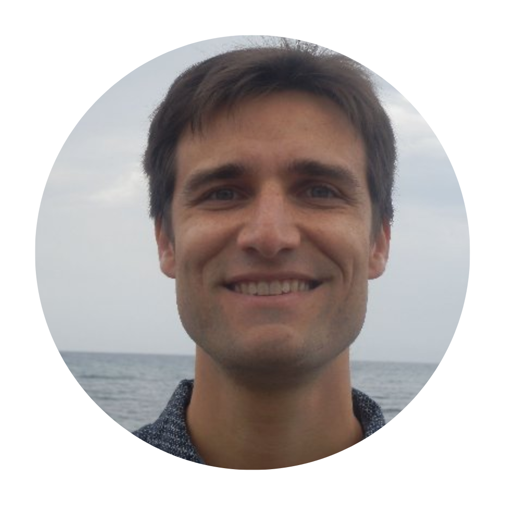 Mariano Cadeneau | Tipica Web