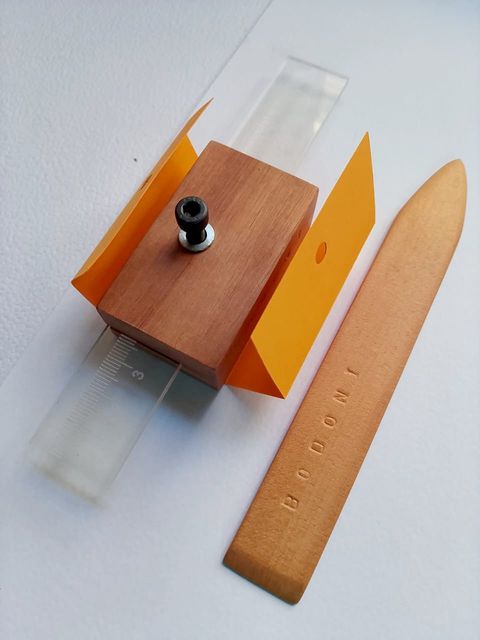 SET GRAMIL DE MEDICIÓN  & PLEGADERA. Valor abonando con transferencia bancaria. 12 días hábiles de realización de las piezas.