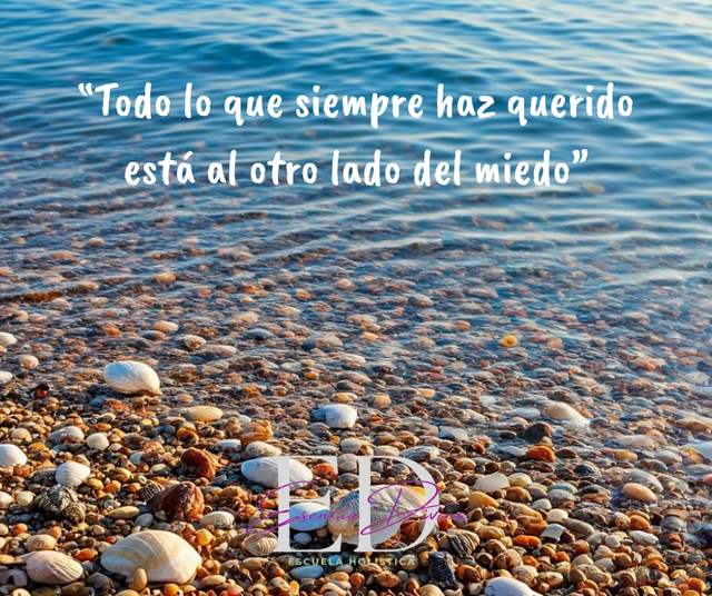 “Al otro lado del miedo: El lugar donde tus sueños te esperan”