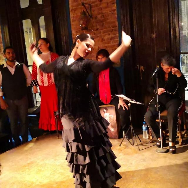 Mariana Fernandez - Bailarina