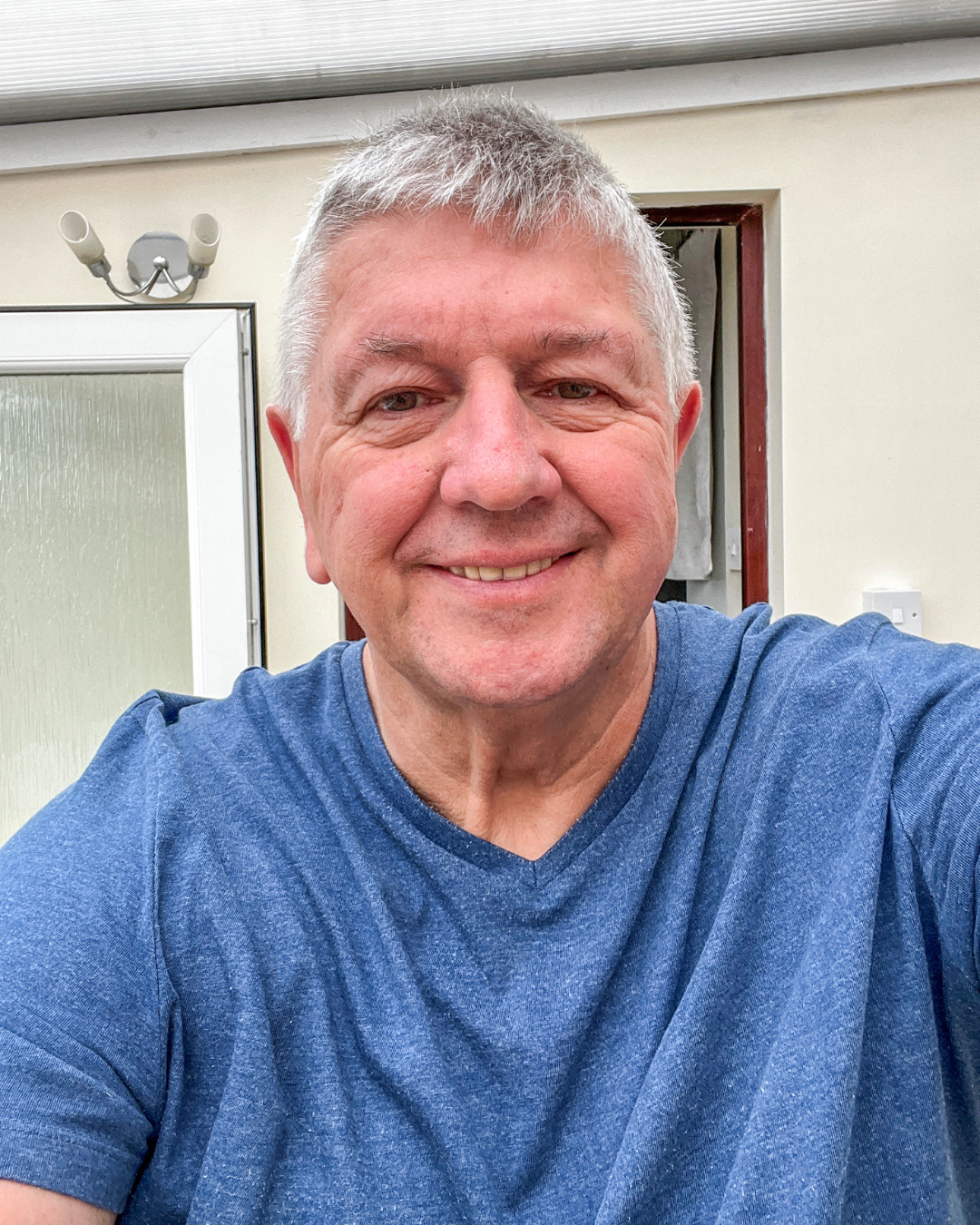 Carlos, papá de una adolescente con autismo