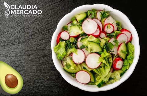 Ensalada De Aguacate y Rábano.