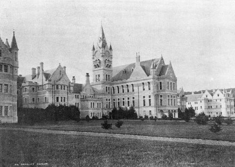 Seacliff Asylum – Hospital psiquiátrico en Nueva Zelanda (1884–1973).