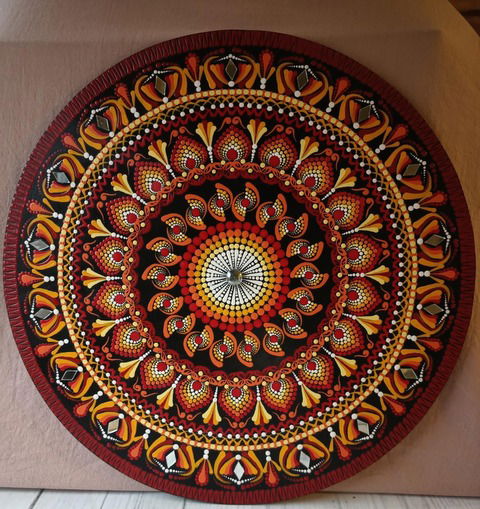 Mandala puntillismo 50 cm con detalles en espejos