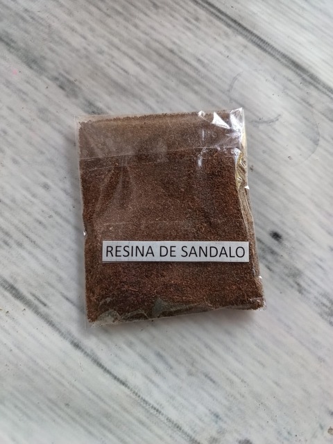 Recina de sandalo x25gr 
