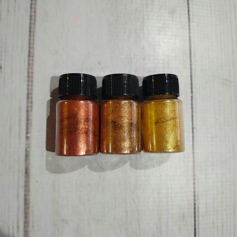 Mica en Polvo 15 gr c/u x 3 unidades color: dorados 