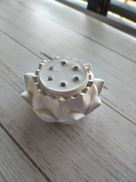 sahumador de yeso flor de loto
