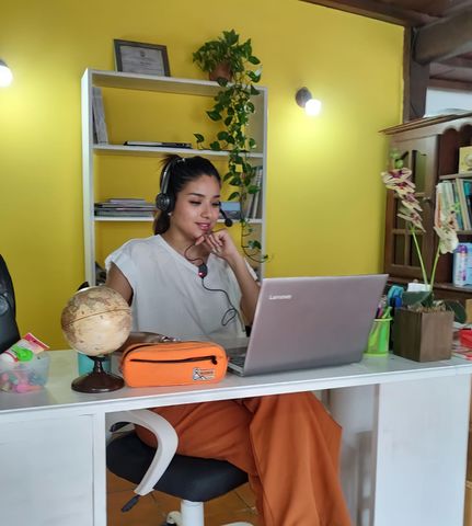 Del Silencio a la Confianza