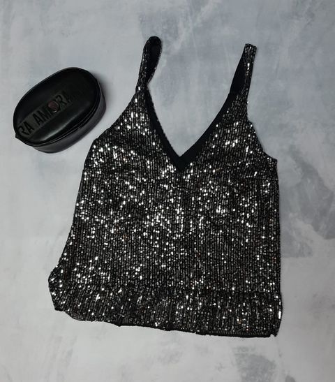 Blusa lentejuela volado Negra