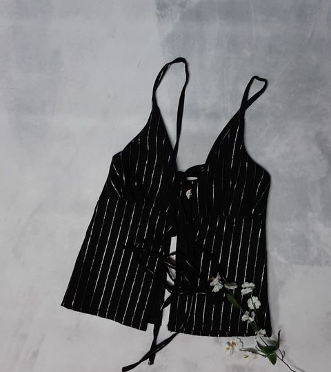 Musculosa Tres Nudos Negra