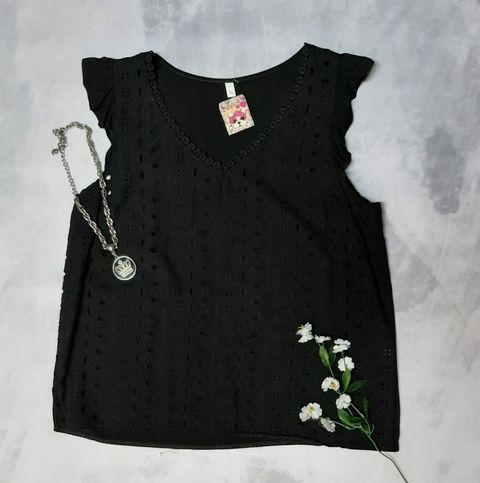 Blusa Noemi negra