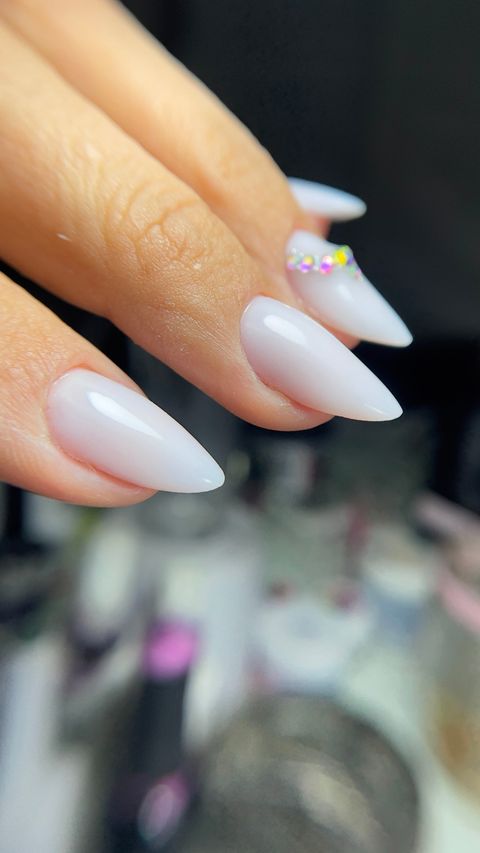 Formación Inicial Acrílico - Nivel Profesional