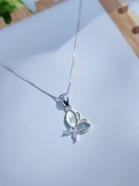 Conjunto mariposa Plata y Nacar