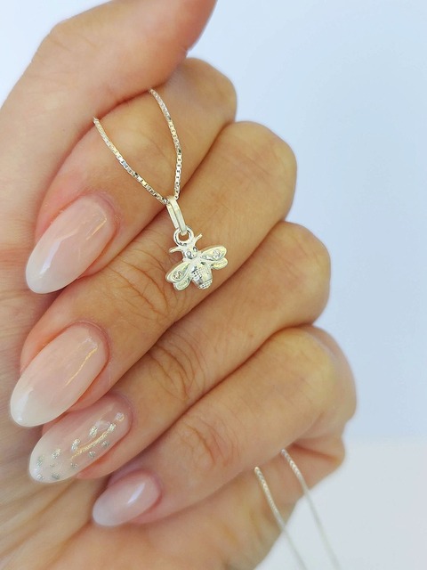 Conjunto Abeja