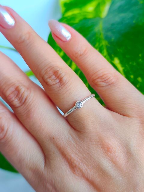 Anillo punto de luz clásico 