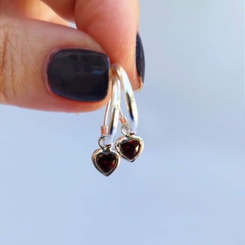 Aros con dije corazon Circonia roja 14mm