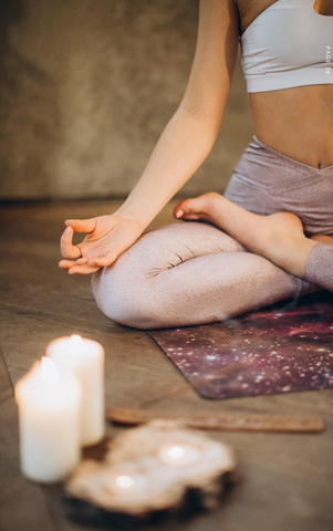 ¿Cómo preparar el espacio antes de tu práctica de Yoga/ Espiritual en tu casa?⁣ ⁣