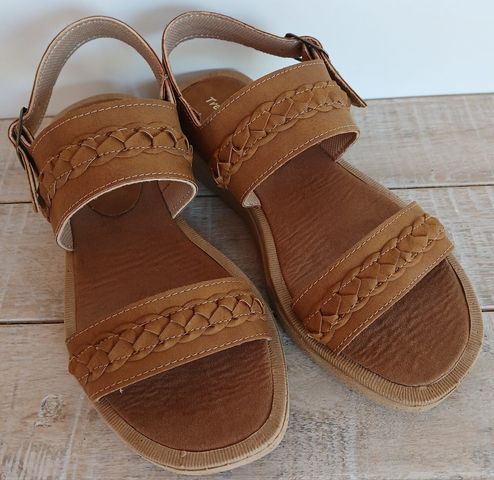 SANDALIA TRES CORAZONES