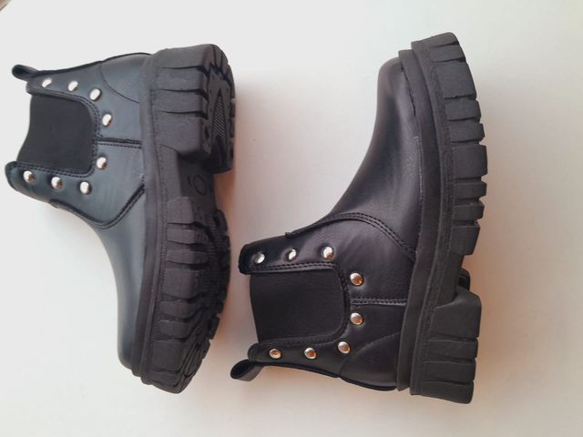 BOTA NEGRA 