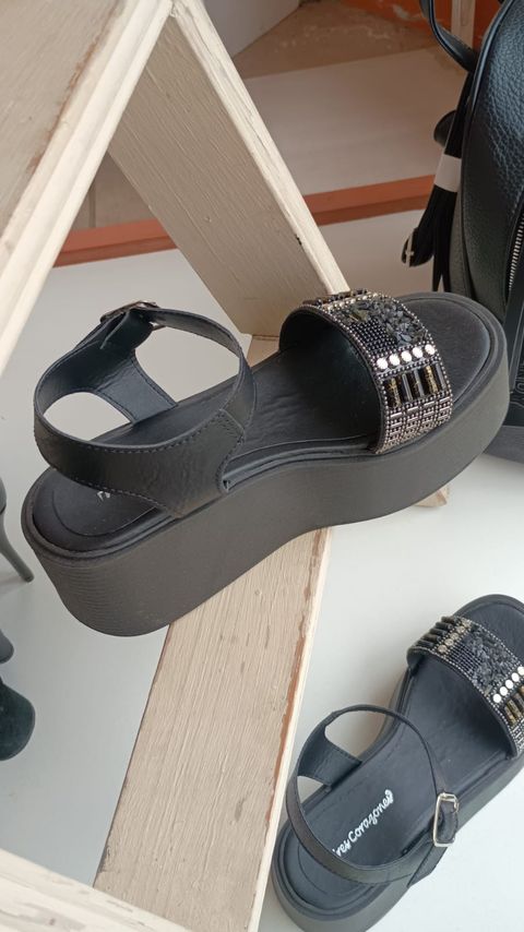 SANDALIA 3 CORAZONES