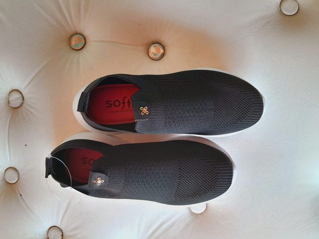 ZAPATILLAS SOFTLI NEGRAS