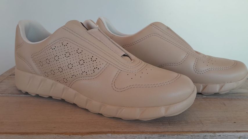 ZAPATILLA PICCADILLY SUPER LIVIANA