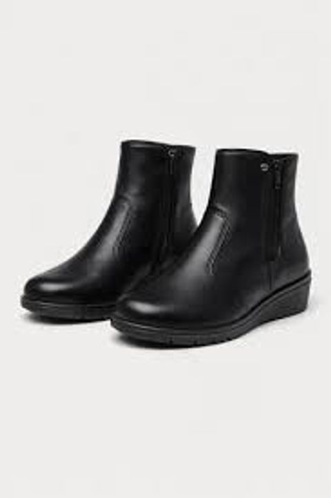 BOTINETA PICCADILLY NEGRA
