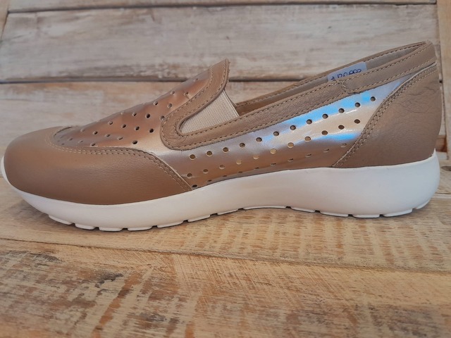 ZAPATILLAS DE CUERO FRASCA