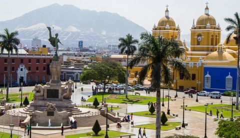 Trujillo: la ciudad peruana de la eterna primavera