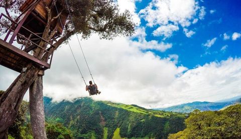 La Casa del Árbol (Ecuador): Volar entre las nubes