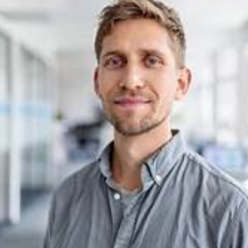 🗣 Julián Fernández – Coordinador General en Club Ateneo