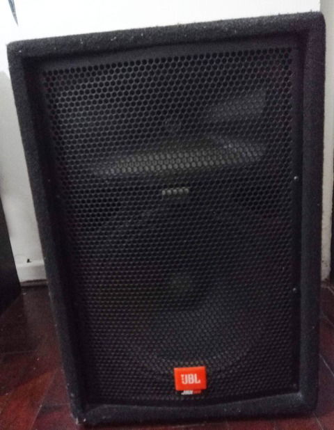 Bafles pasivos JBL para monitor Modelo JRX 100 como nuevos en caja