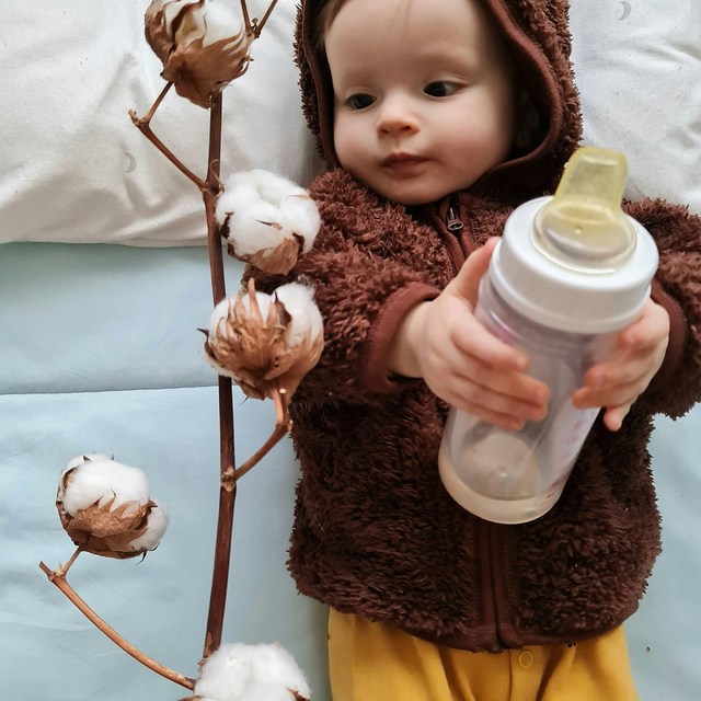 Agua en bebés: Cuando, cómo y cuánto ofrecer