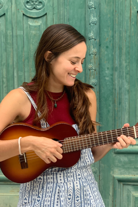 MUSICOTERAPEUTA Y DOULA – Cantar para sanar: el poder de tu historia hecha canción