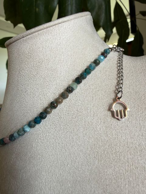 Choker Mano de Apatite