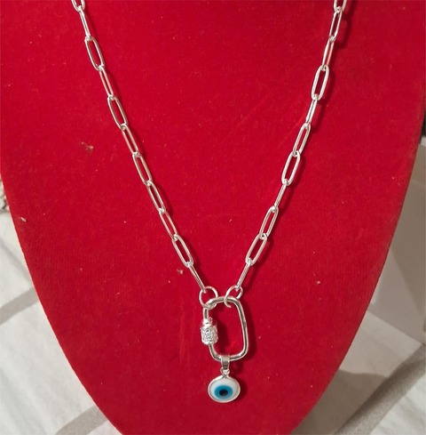Conjunto cadena de eslabones con dije ojo turco