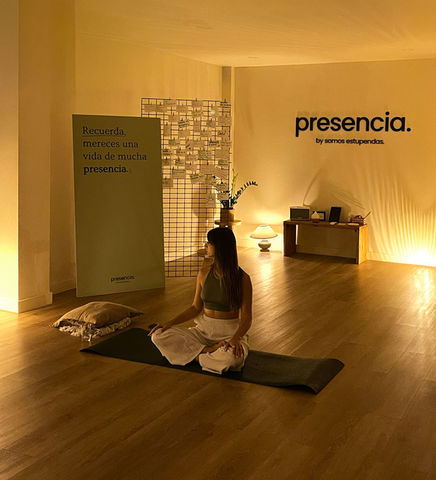 Habitar el cuerpo con presencia: Yoga sensible al trauma en Barcelona