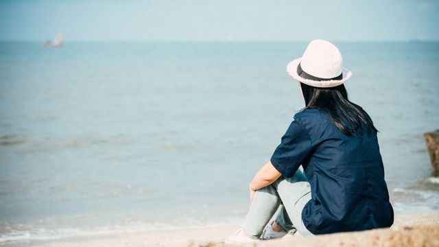 La Kabalá y la búsqueda de la paz interior: meditación y reflexión.