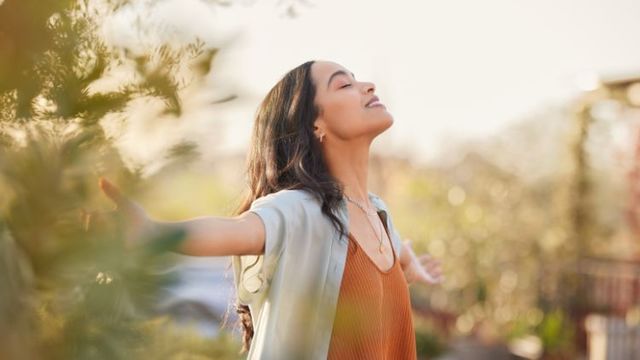 La Kabalá y la gratitud:  La importancia de la gratitud y cómo cultivarla en la vida diaria.