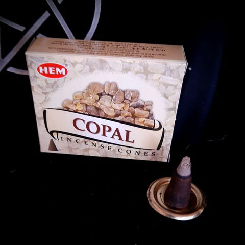 Caja conos de Copal