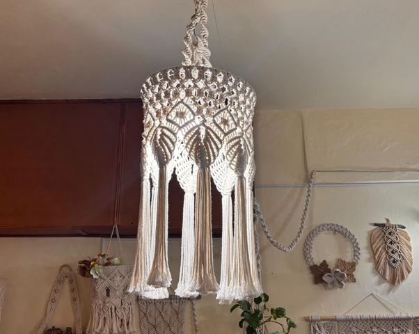 ✨ Desafío 4D – Tulipa Luz Imperial 💡🌸🧶