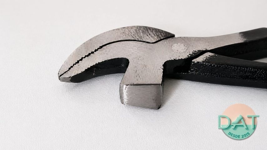 Pinza de armado