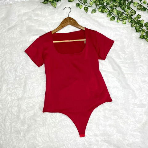 Body roja talla plus