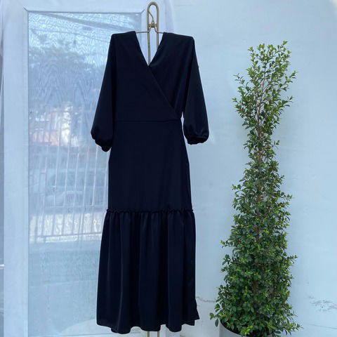 Maxivestido Liseth negro plus