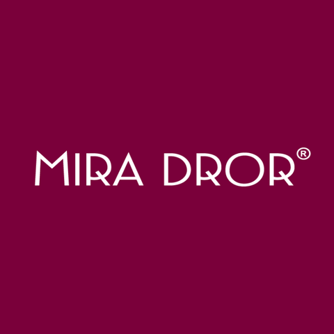 Acné bajo el enfoque único de Mira Dror